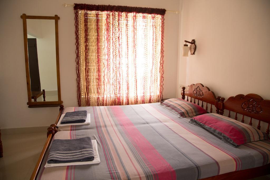 Sangeeth Beach Resort Ковалам Номер фото